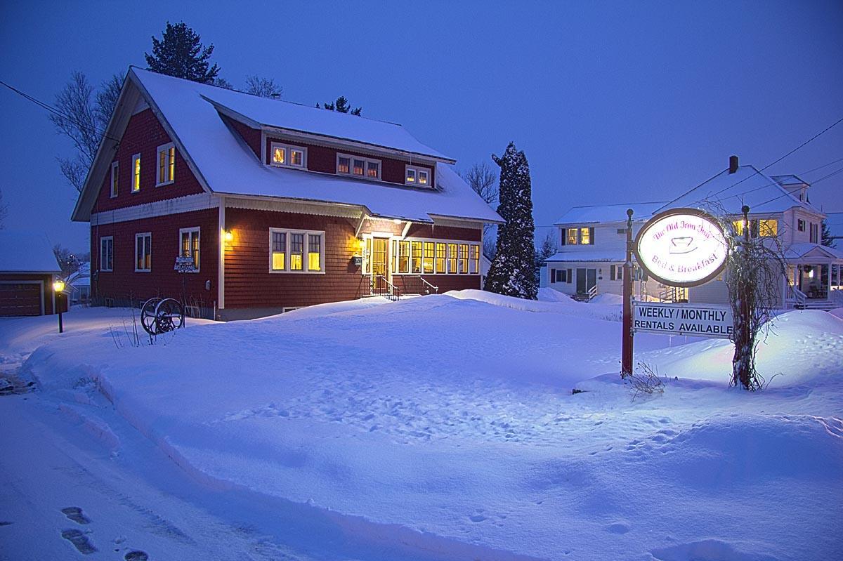 Old Iron Inn Bed And Breakfast Caribou Kültér fotó